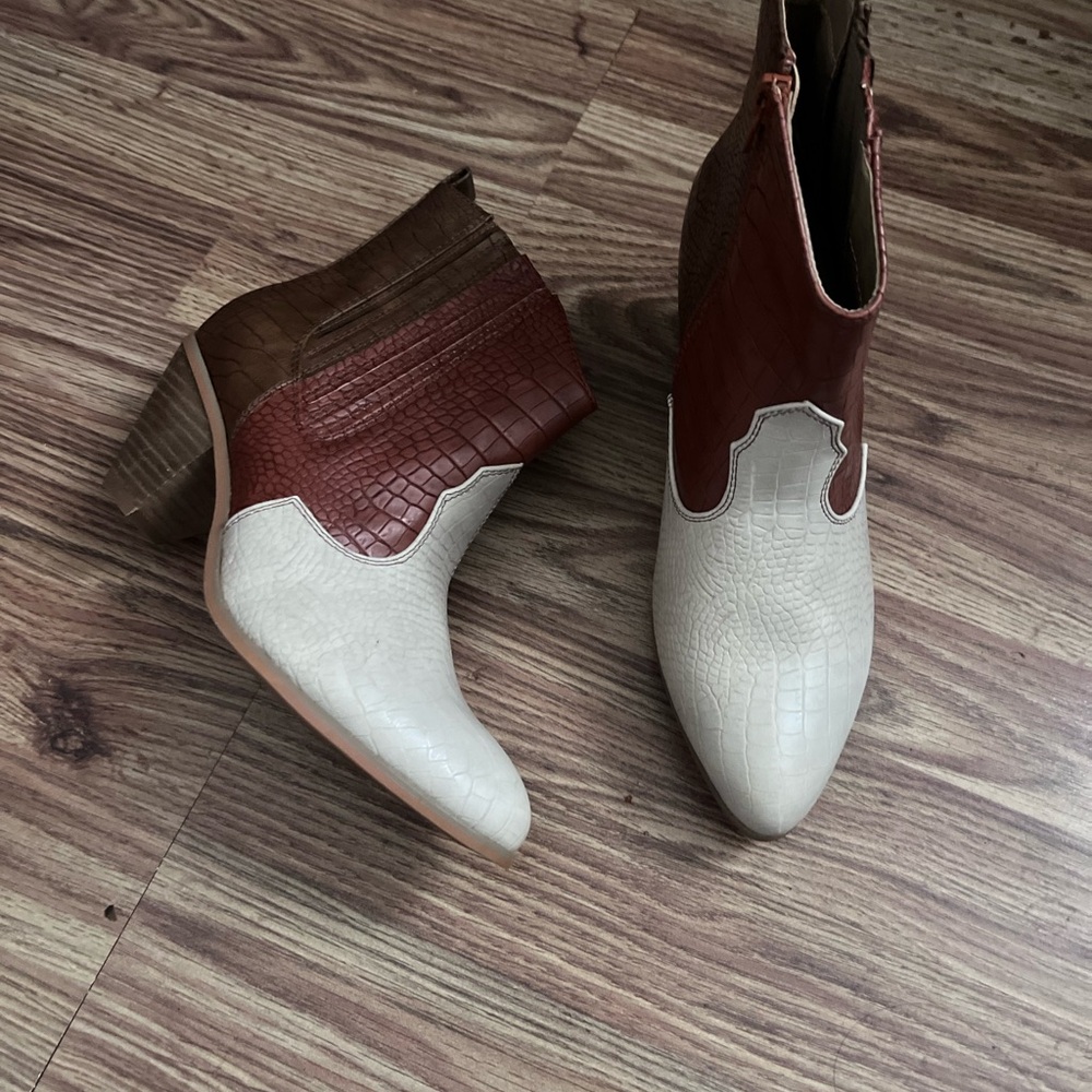 Two-Tone Croc-Embossed Western Ankle Booties in Cream and Brown